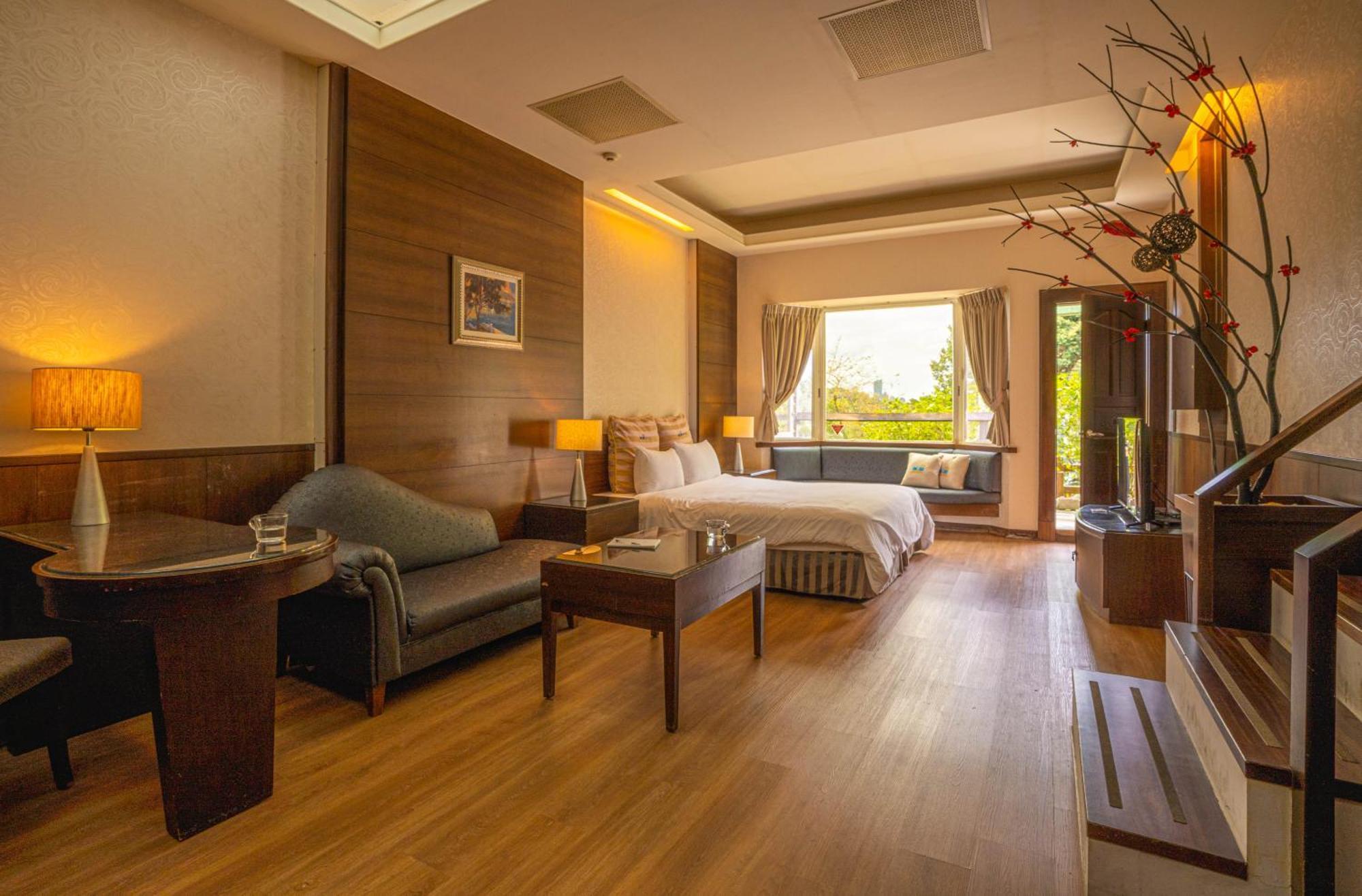 Regale Motel Zhonghe  Exteriér fotografie